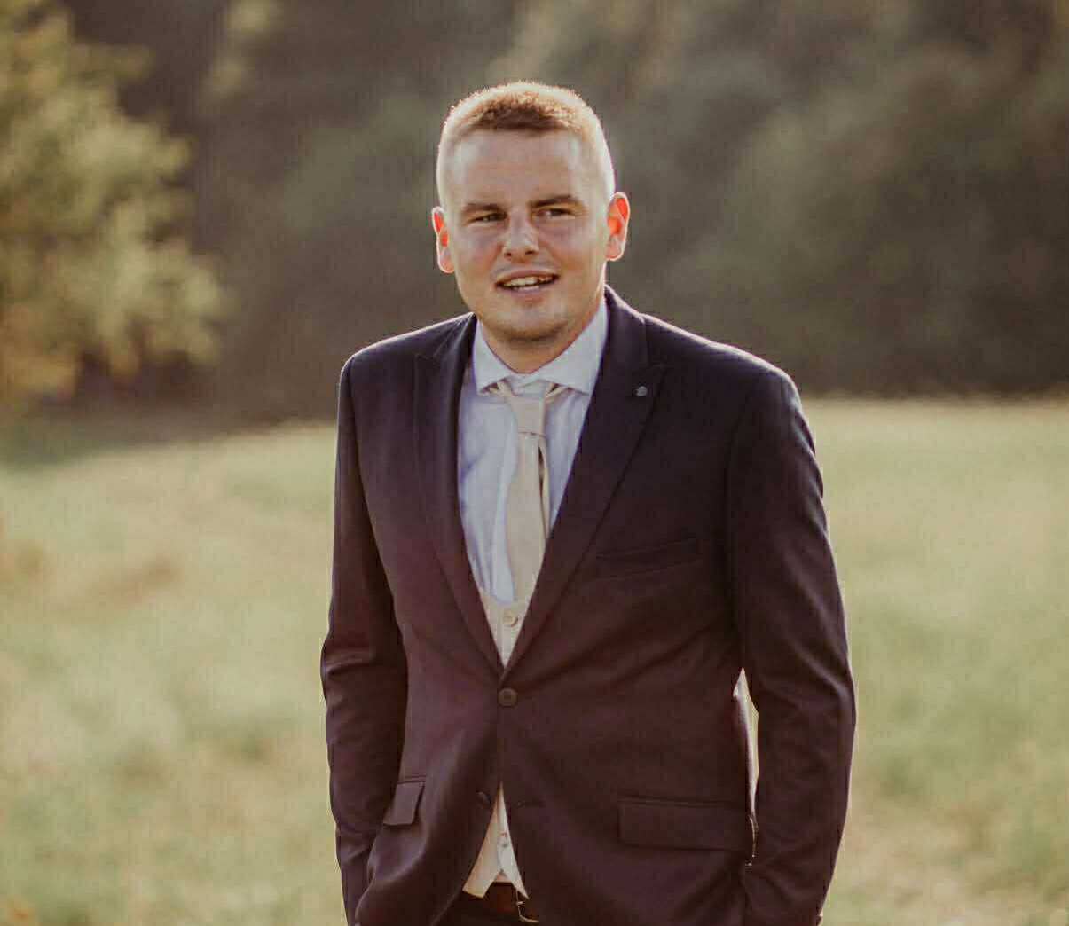 Réb Krisztián
